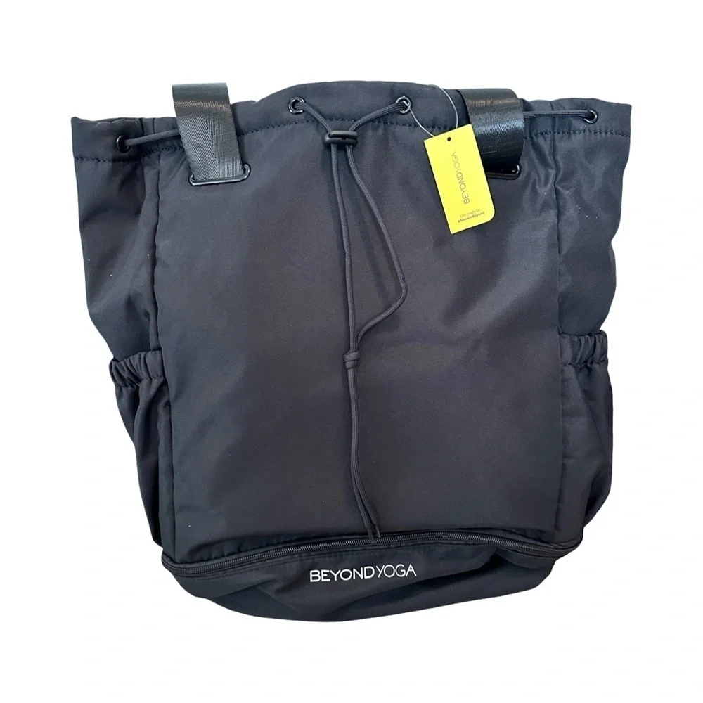 Beyond Yoga NWT Convertible Backpack Black